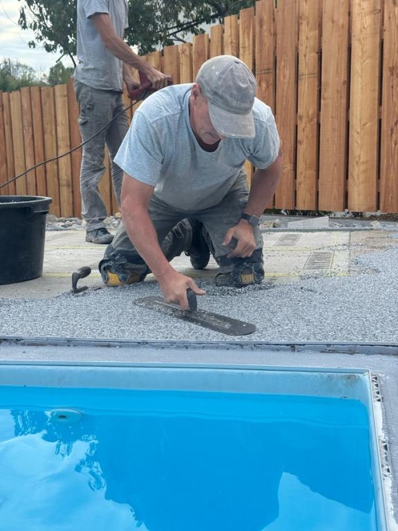 Nos conseils pour un revêtement de terrasse durable à Besançon